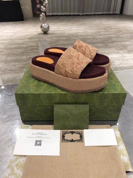 

designer shoes slippers fashion foam running sandals novelty moccasin straw classic luxury thick bottom slippers with box eu35-42, Black