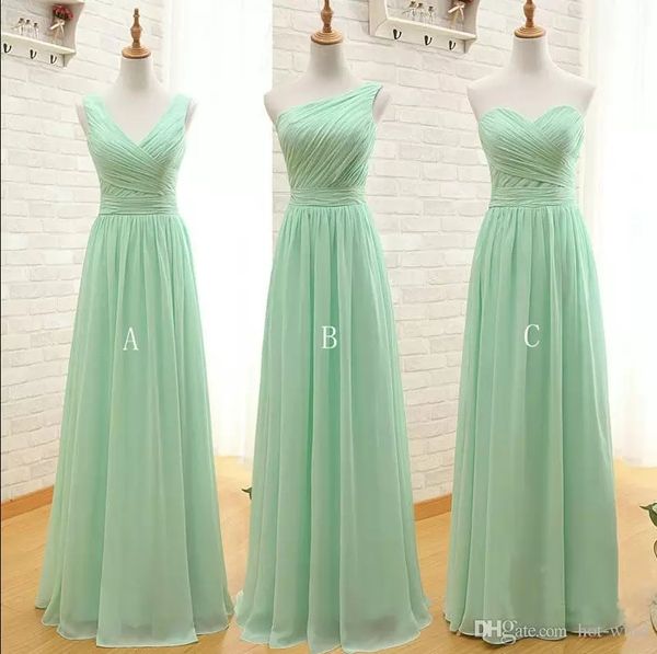 Vestido de dama de honra de chiffon longo verde menta Uma linha Vestidos de dama de honra de praia plissados Dama de honra Vestidos de convidados de casamento vestidos de madrinha