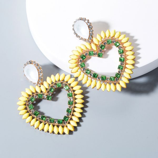 

fashion exaggerated personality earrings acrylic earrings love diamond temperament earrings cx220402, Golden