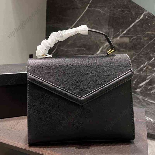 

women luxurys designers crossbody bags lady shoulder clutch vintage designer triangular flip handbag leather female envelope purses 220416 z