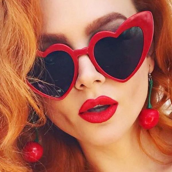 

sunglasses love heart cat eye sunglasses women vintage christmas gift black pink red heart sha 220826, White;black