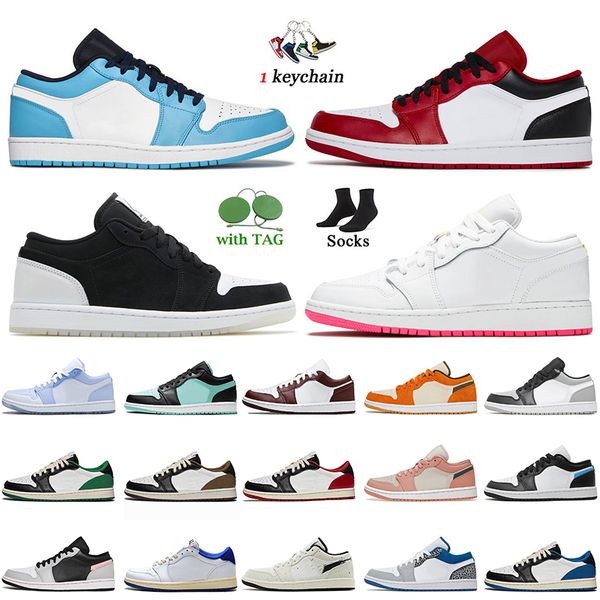 

2022 new fashion jumpman 1s low basketball shoes with socks jorda 1 unc reverse black toe diamond edge glow cactus jack fragment limelight j
