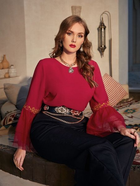 

plus floral embroidered contrast mesh trumpet sleeve blouse h77b#, Black