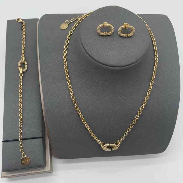 

jewelry new diamond inlaid letter temperament neck chain bracelet earrings set brass jewelry, Black