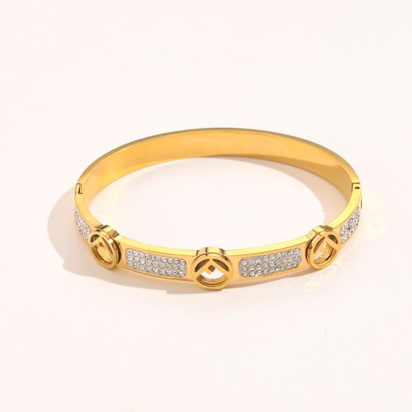 

america europe fashion style bracelets women bangle luxury designer bracelet crystal 18k gold plated stainless steel wedding lovers gift, Silver