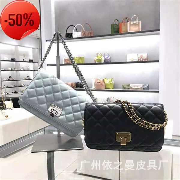 

fashion luxury designerbag female c family k xiangfeng lingge small square metal chain one shoulder messenger underarm bag