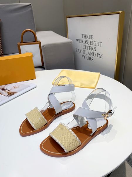 

with box men women fashion slippers luxury slides summer flat slipper trendy leather rubber sandal mens beach slide 0426, Black