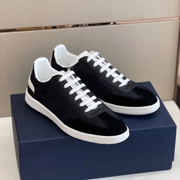 

men skateboard shoes print leather suede stitching low-flat soled casual shoe luxury designer sports shoes leisure walking trainers man snea