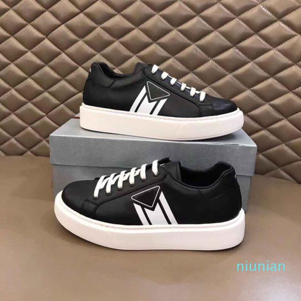 2022-casual-elegante scarpe sportive di lusso Sneaker da uomo Breath Mesh Skateboard Walking Marche di alta qualità Outdoor Leggero Calzature scontate