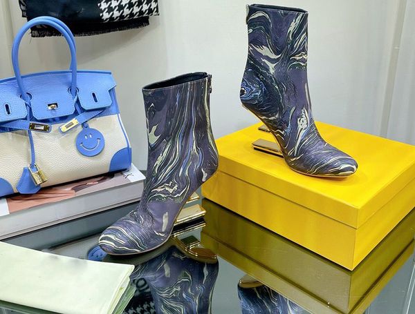 2022 Stivali alti da donna Oro argento Punta a punta Al ginocchio per donna Sexy Tacchi alti Scarpe da festa Donna Stiletto