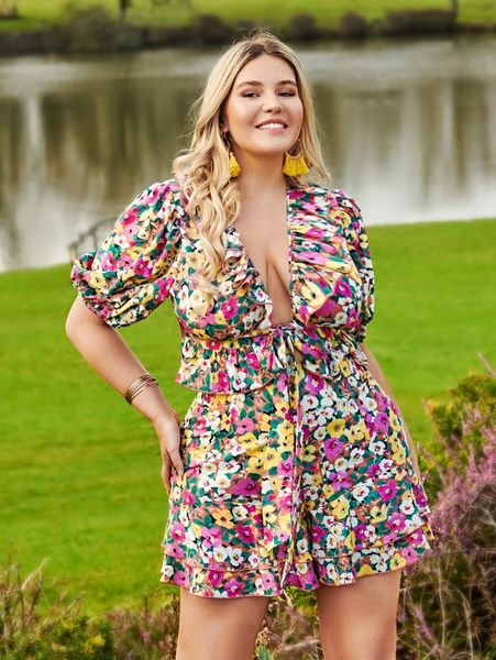 

plus allover floral print puff sleeve knot ruffle hem & shorts t00v#, Black