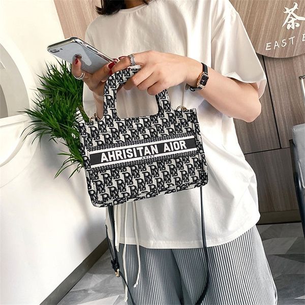 

bag women new high letter mini shopping bag star same versatile handbag bags_model2cwn