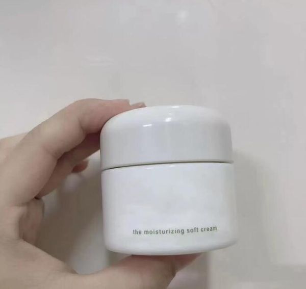 

dhl shopping the moisturizing soft cream face skin care day night regeneration intense creme 30ml, White