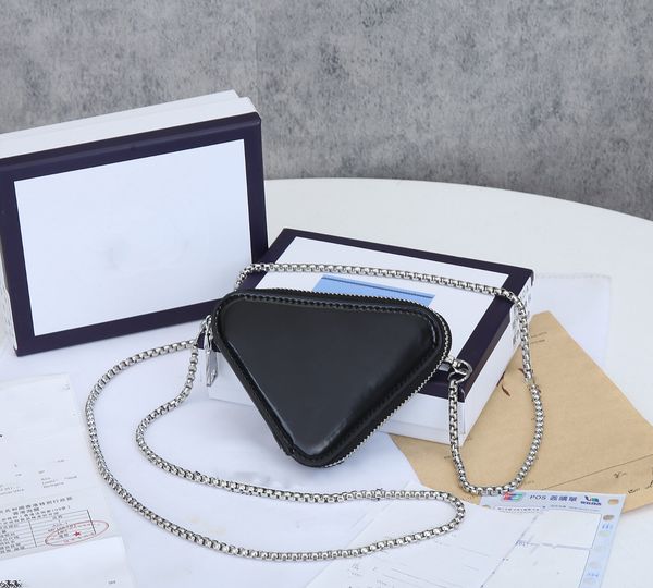 

2022 leather mini bags ladies chain bag luxury designer bag's messenger bags triangle wallets handbags