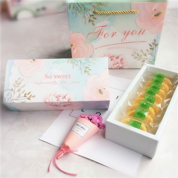 10 adet açık mavi pembe çiçek tasarım kağıt kutu için kurabiye şeker atıştırmalıkları saklama kutuları doğum günü Noel hediye ambalajı 201015