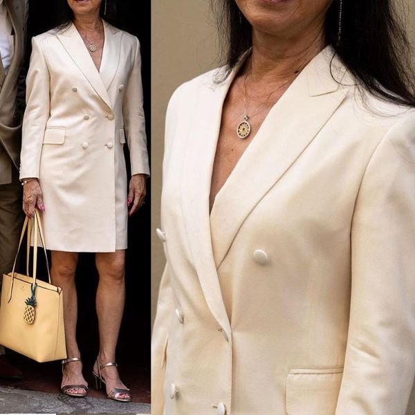 Zweiteilige Damenhose, Beige, ein moderner Damenanzug, Blazer, Kleid, Satin, zweireihig, Mutter der Braut, Arbeitskleidung, modisch, lässig, Abschlussball