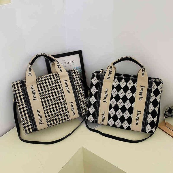 

large capacity 2022 fashion texture one shoulder portable crossbody shoulder bags