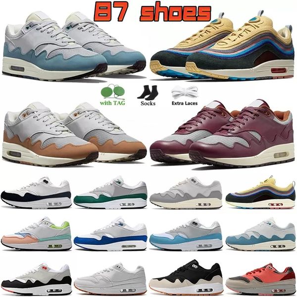 

2022 fashion 1 running shoes women mens trainers patta waves monarch noise aqua maroon black cactus jack 87 baroque brown saturn gold sports