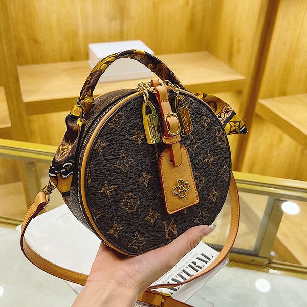 

new vintage print crossbody shoulder bag luxury letter pu leather shoulder bags for women retro round messenger bag