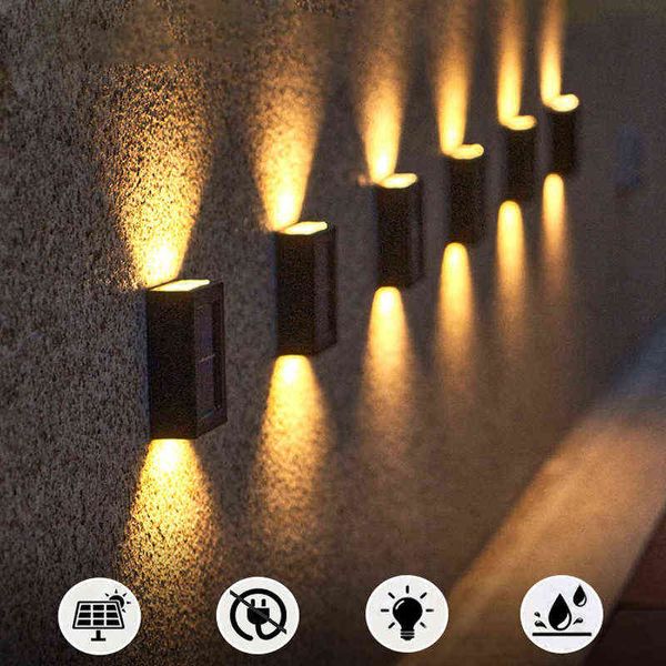 Lámpara de pared solar LED Exterior impermeable Arriba y abajo Iluminación luminosa Decoración de jardín Luz solar Escaleras Cerca Lámpara de luz solar J220531