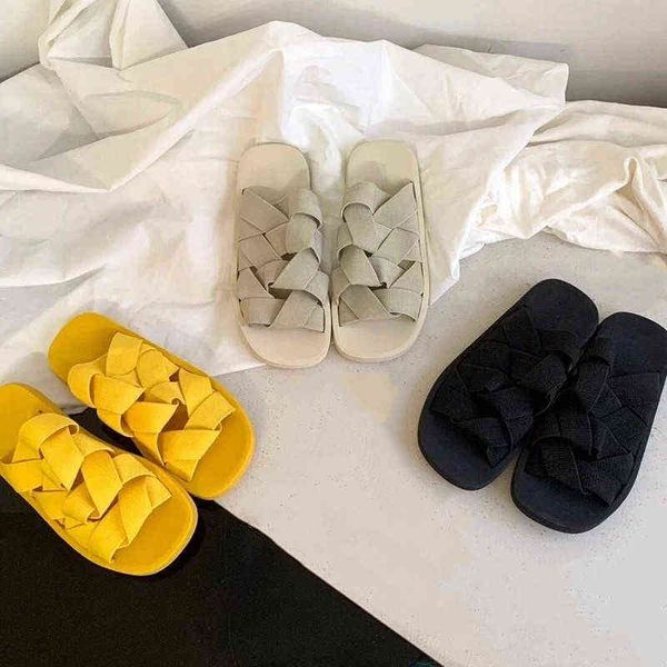 

2022 new summer slippers women wear woven elastic band leisure flat bottomed beach sandals, Black