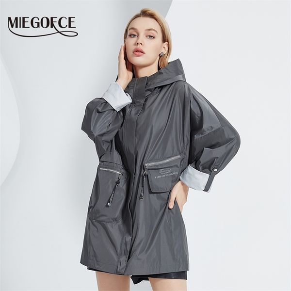

miegofce spring autumn fashion lady hooded trench coat threedimensional pocket zipper women casual windproof parka f22722 220804, Tan;black