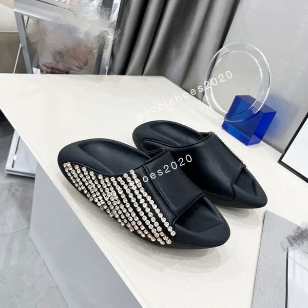 

new style sandals for women ladies flat shoes sweet summer breathable casual beach fashion rubber sandalias feminina open slippers size35-45, Black;red
