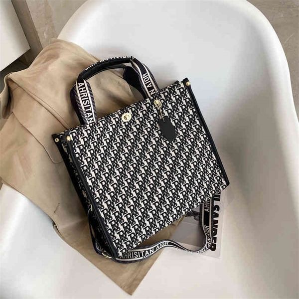 

net red big winter fashion large capacity tote bag versatile embroidered canvas single shoulder bag handbags on clearance sale