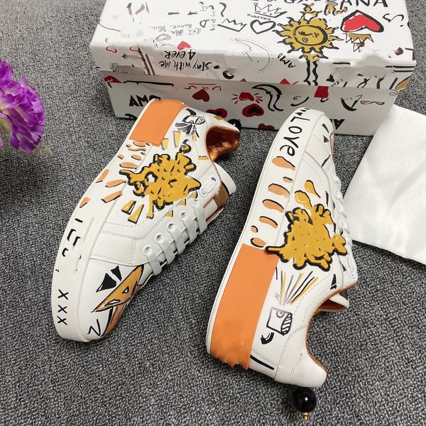 

designer casual shoes shoes men women trainers multicolor sneakers vintage chaussures platform sneaker strawberry mouse mouth shoe flat shoe, Black