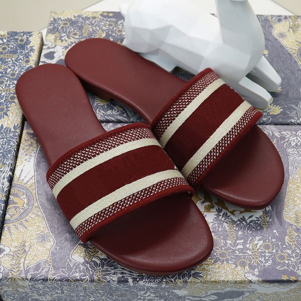 

2022 women paris sandals slippers embroidered floral damask girls beach flip flops flat summer luxury striped slanted designer dways slipper, Black