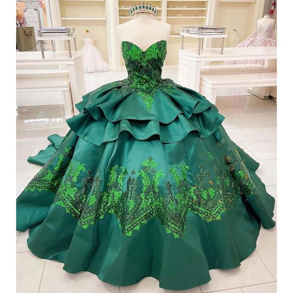 

elegant green quinceanera dresses ball gowns 2022 satin sequined appliques princess gown for sweet 15 girl, Blue;red