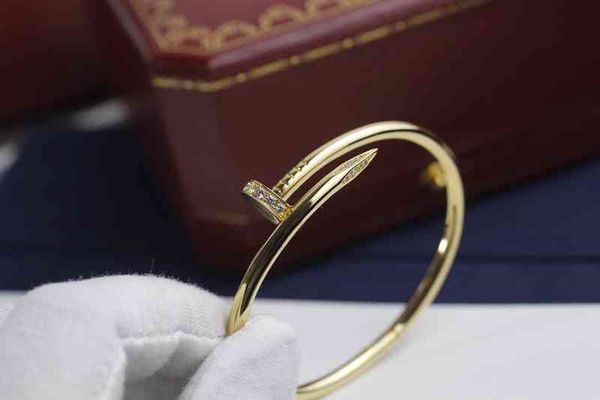 

designer original chawill kajia nail bracelet couple inlaid with diamond simple personalized bracelet the same style of female xiao zhan c h, Silver