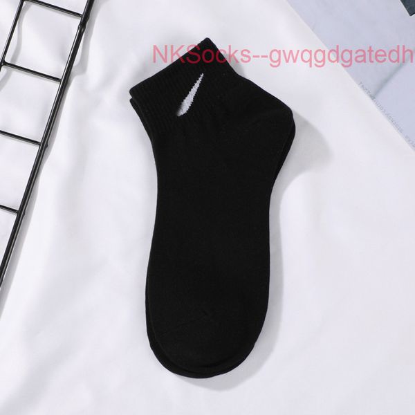 

fashion classic men's socks hook brand designer women's leisure lovers' short tube sportsocks luxury women men breathable ver, Black