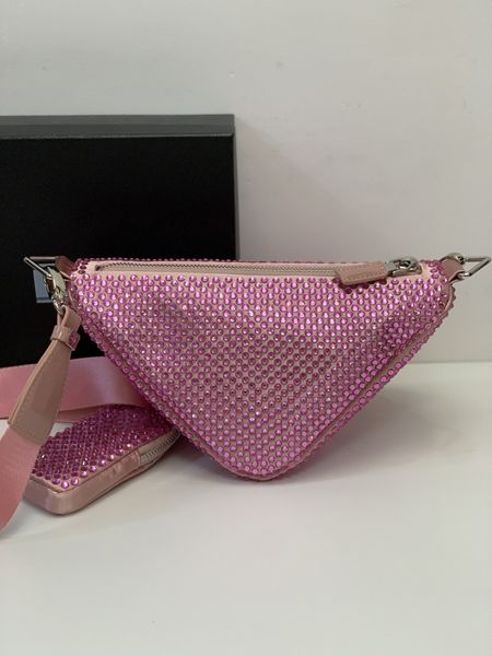 

2022 women spring summer new style triangle bag fashion special diamond design