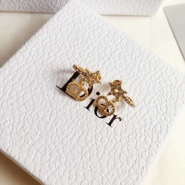 

50% off factory store online family diamond five pointed star gold earrings fashion small net red ear jewelry, Golden;silver