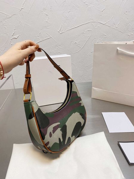 

designer triumphal arch camouflage underarm bag 2021 new bag women's leather versatile ava letter versatile one shoulder bag