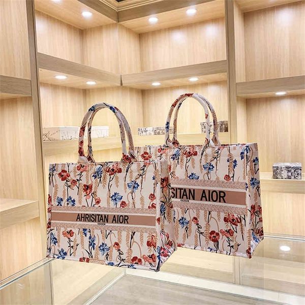 

large capacity women's fashion portable shoulder bag style canvas printed tote bag factory store online