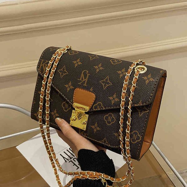 

purse sale flower bag female winter new foreign style chain one shoulder underarm bag versatile messenger small square bag