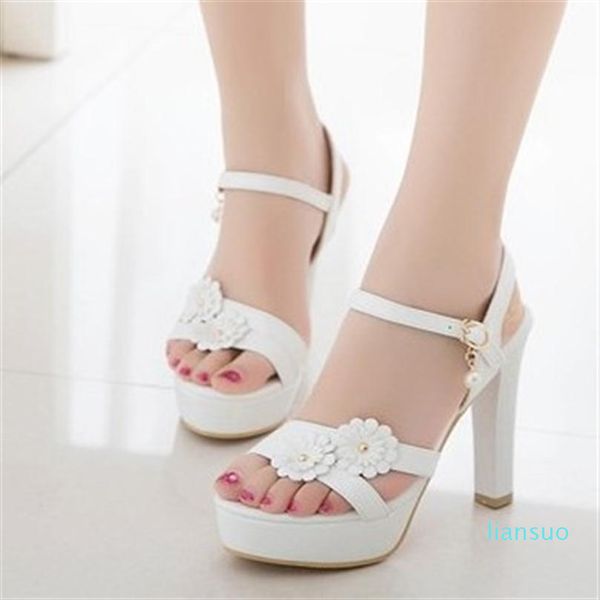 Angebote Super Mode Elegante Rom Plattform Offene spitze Schnalle Mädchen Prinzessin Sommer Hohlen Absatz Sandalen