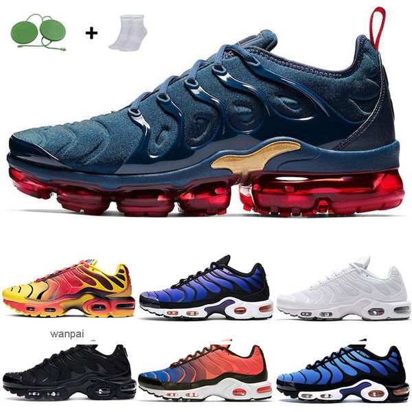

2021 tn plus mens womens lightweight running shoes throw back future hero volt frequence pack blue fury popular comfortable sneakers