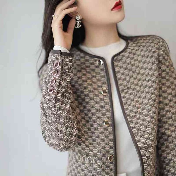 

women's knits & tees 2022 women's spring clothes european short coat design sense of minority temperament small fragrance tweed wo, White
