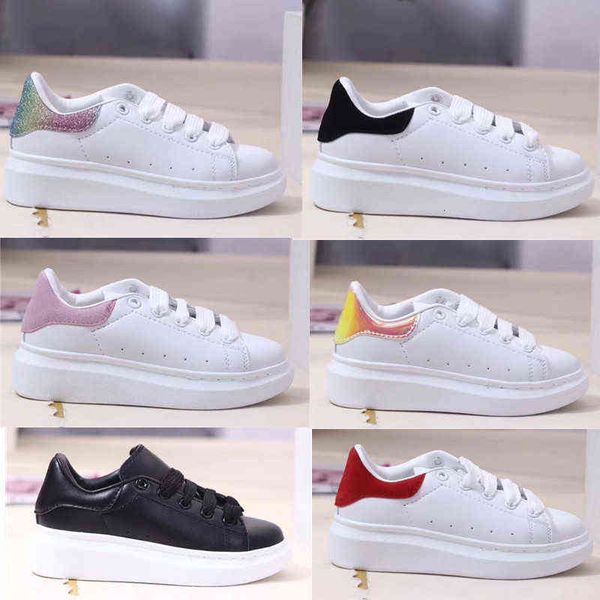 Luxo Crianças Crianças Correndo Sapatos Blanche et Noir Plataforma Pelle Pelle Pelle Leather Sneaker Avant Garde Sapatos de Esportes Ao Ar Livre Toydler Boy Girl Treinador