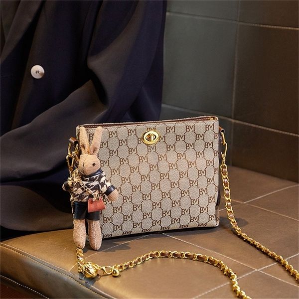 

french real women's early spring new ins tide small and versatile high-grade sense of foreign style single diagonal wholesale design pu