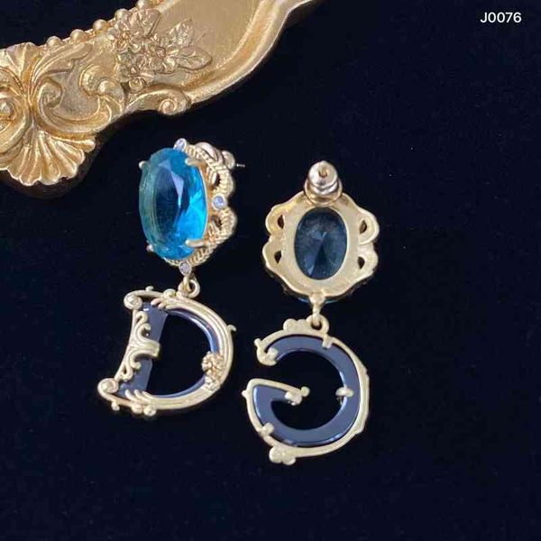 

fashion new jewelry trend luxury bran designer wholesale family blue earrings female letter g asymmetric, Silver