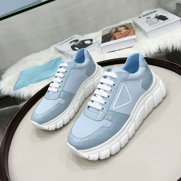 

women's casual sneakers luxurys macro heavy nylon and shiny leather sneakers add classic canvas shoes brand stylist walking sneakers fa, Black