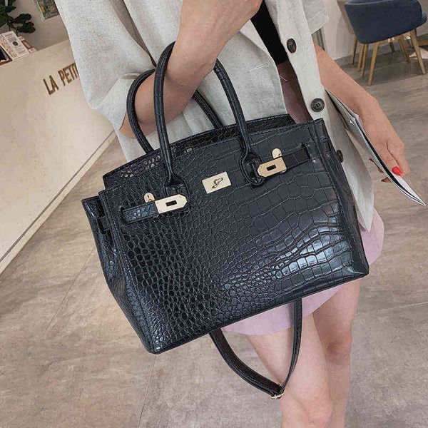

big bag 2020 new fashion crocodile pattern hand one shoulder women's messenger