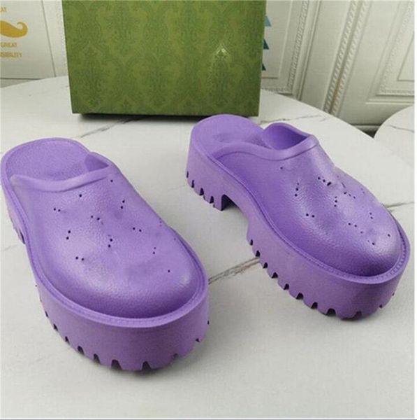 

2022 brand perforated slippers men women platform designer sandals wedge rubber cut-out slide transparent materials fashion beach flats shoe, Black
