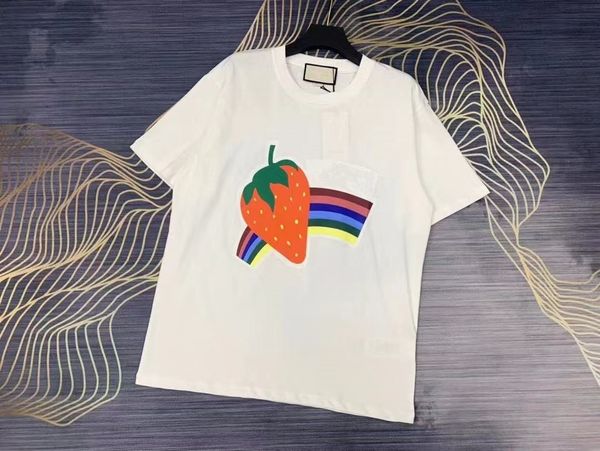 

2022 woman's strawberry t shirt designer classic letter printed stylist casual summer breathable clothing men clothes couples tees whol, White;black