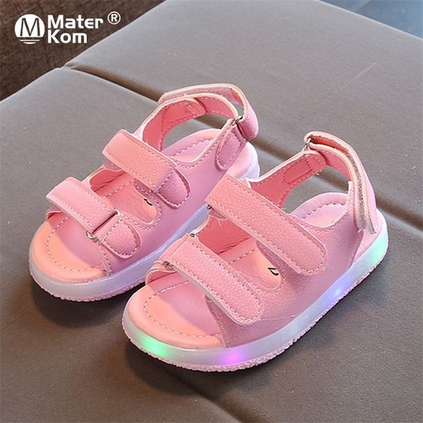 Tamanho 2130 Baby Antislippery Crianças LED LIGHT UP MENHERS SOMALS SANDALS MENINOS COM LUMINININADO SOLE 220607