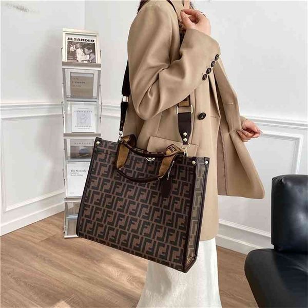 

handbag bags versatile capacity tote printed commuter one shoulder handbags on clearance sale